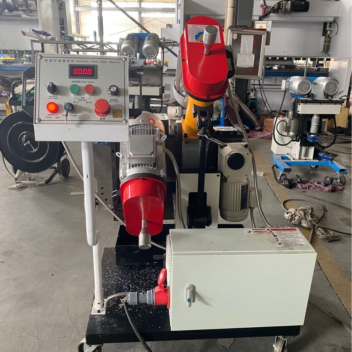 Self-Propelled Steel Plate Beveling Edge Milling Machine for Metal Sheets, Pressure Vessels, Steel Structures, and Stainless Steel Double-Sided Beveling Machine