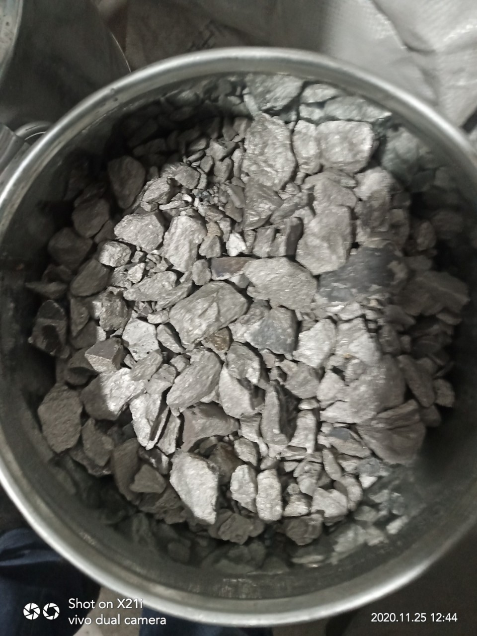 Sell with Votes Brazil Niobium Iron