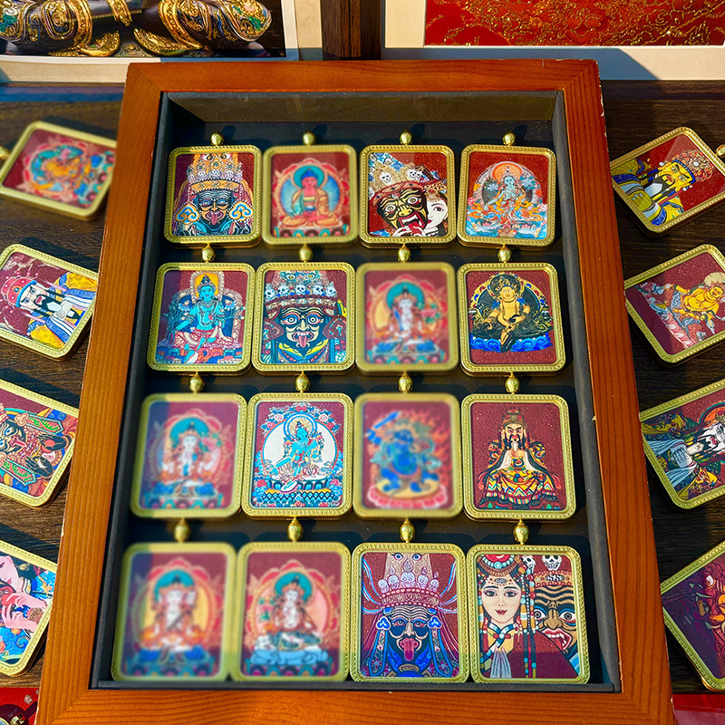 2025 New Xizang Hand-Painted Cinnabar Thangka Pendant Ethnic Style Gawu Box Wholesale