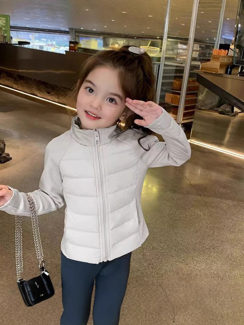 Girls' Light Down Cotton-padded Coat Winter 2024 New Children's Short Slim-fit Coat Girls' Liner Top Trendy