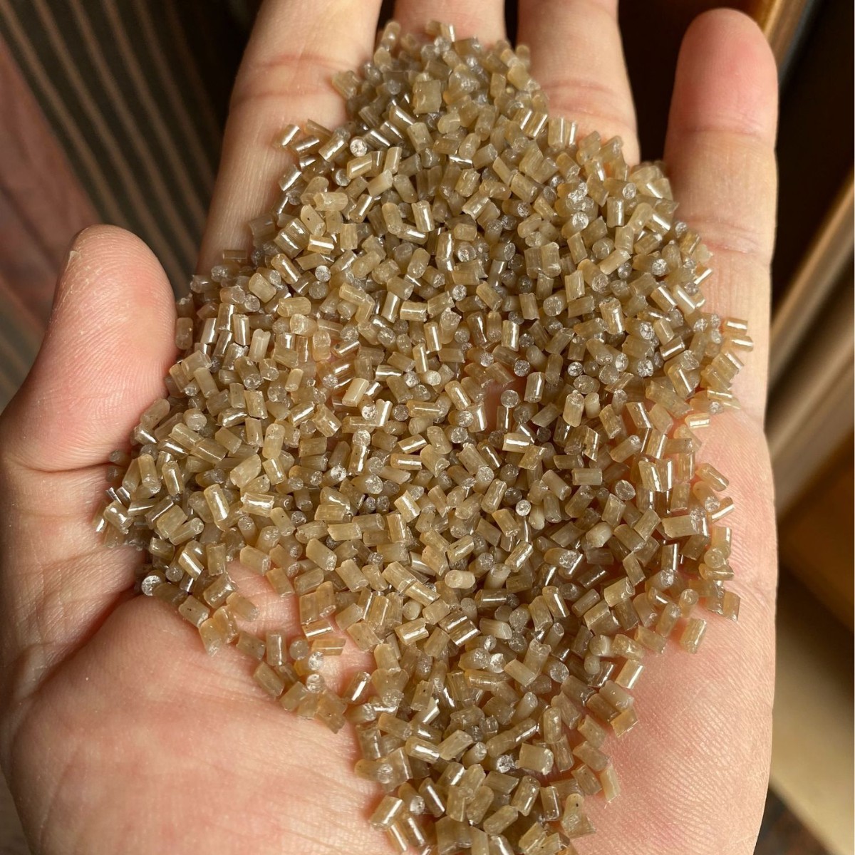 40 Mesh EPS переработанный коричневый материал, фоторамка, сырье для обуви TPR, переработанные пенопластовые частицы