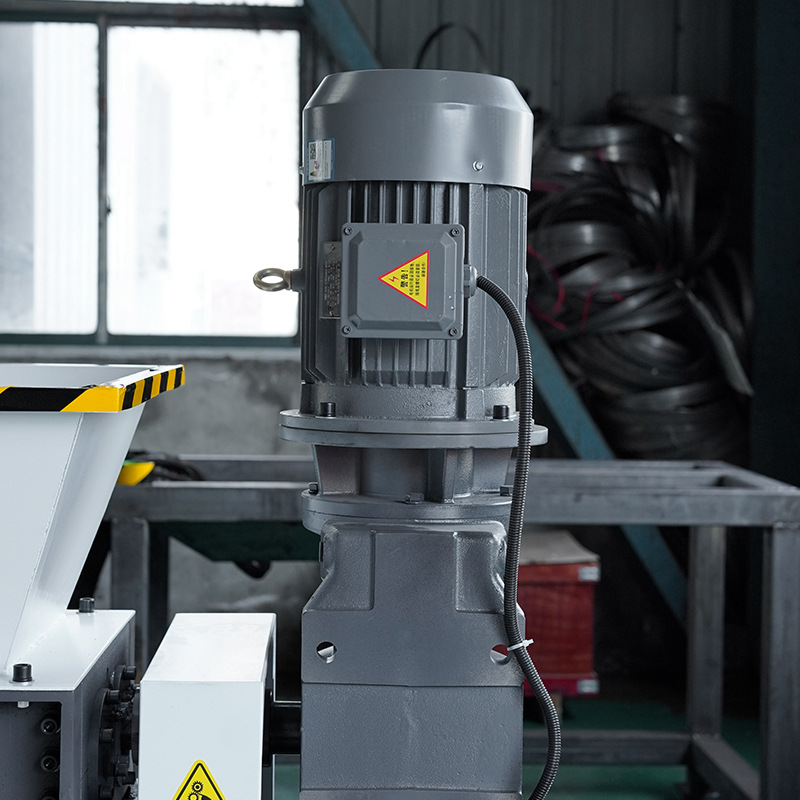 Multifunctional Small Shredder Document Shredder Plastic Medicinal Material Digital Hard Drive Kt Board Household Waste Shredder