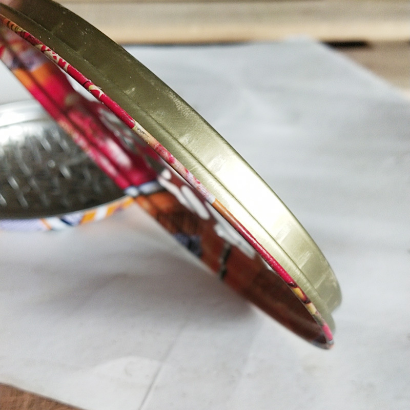 Household metal mosquito incense plate thickened with gray plate outdoor camping fire prevention convenient mosquito incense rack manufacturers wholesale