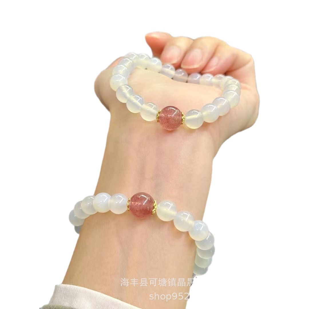 Natural Lychee Frozen White Agate Bracelet for Women with Strawberry Crystal Single Bead Summer Fashion Simple Handstring Live