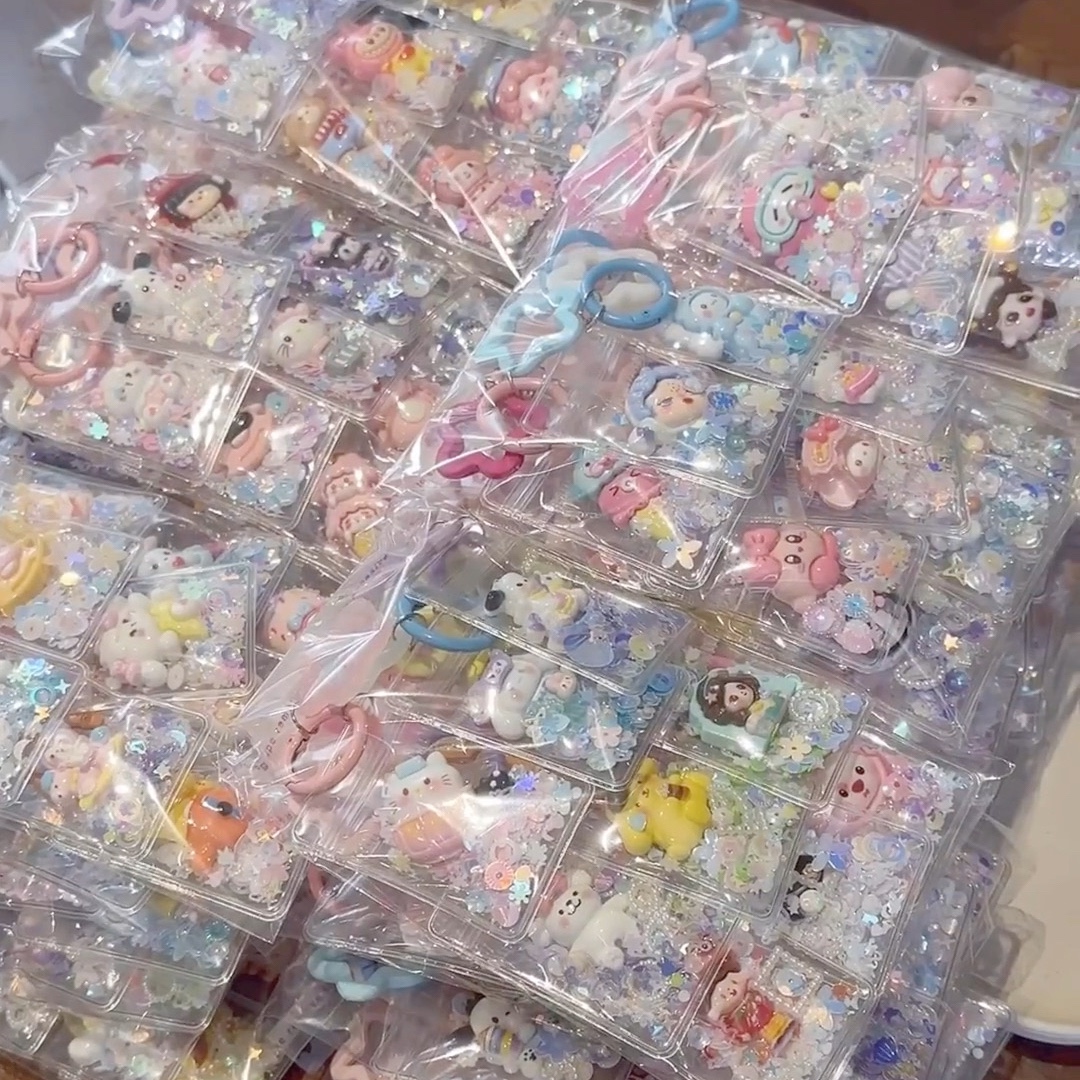 Ключница в виде Красной Шапочки, милые подвески, оптовая продажа