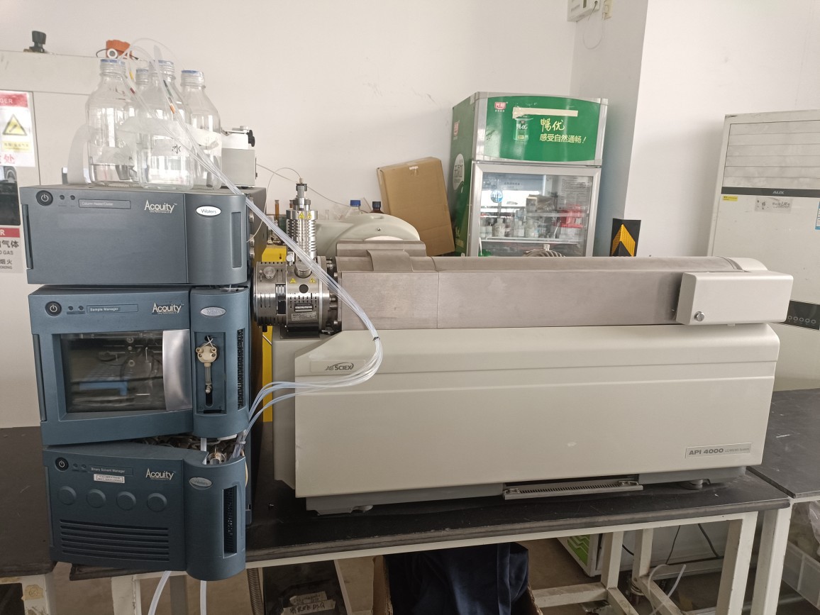 Прибор для жидкостной хроматографии-масс-спектрометрии Api4000, можно продавать б/у и передавать, профессиональный производитель