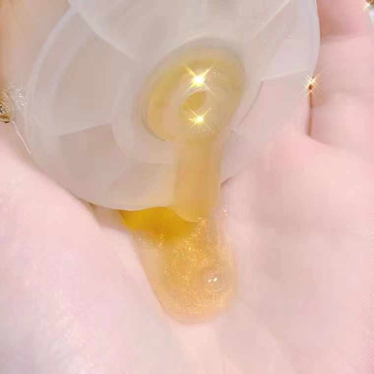 Rifsa Gold Honey Moisturizing Hand Wax Is Easy to Apply, Non-Greasy, Moisturizing, Caring and Smooth for Hands, Peel-Off Application