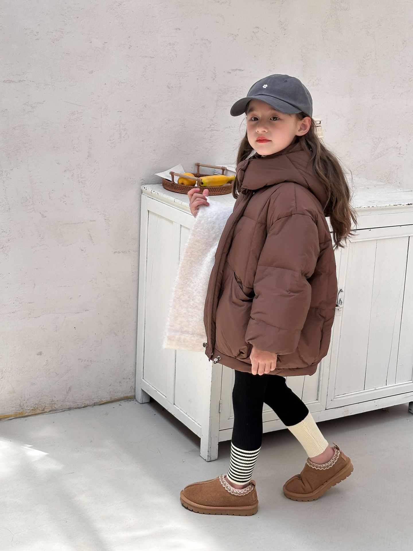 2025 Kidsren's New Winter Style Medium and Large Kidsren's down Jacket Boys and Girls White Duck down Thickeneded Warm Short Style Trendy