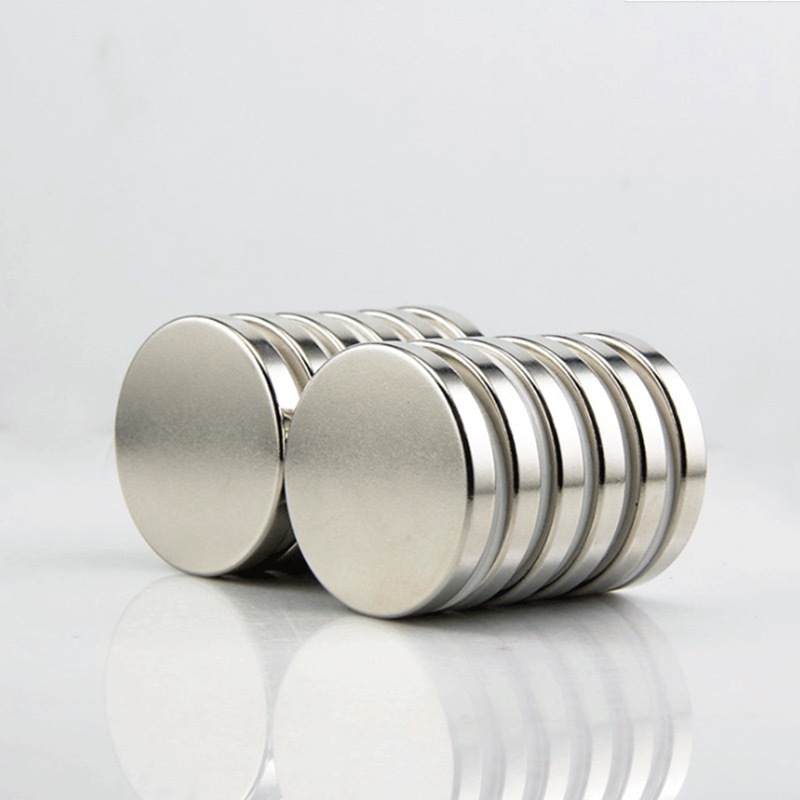 Manufacturer's Spot Neodymium Iron Boron Strong Magnet Standard Size Disc D3-D30Mm Magnet Strong Magnet Wholesale
