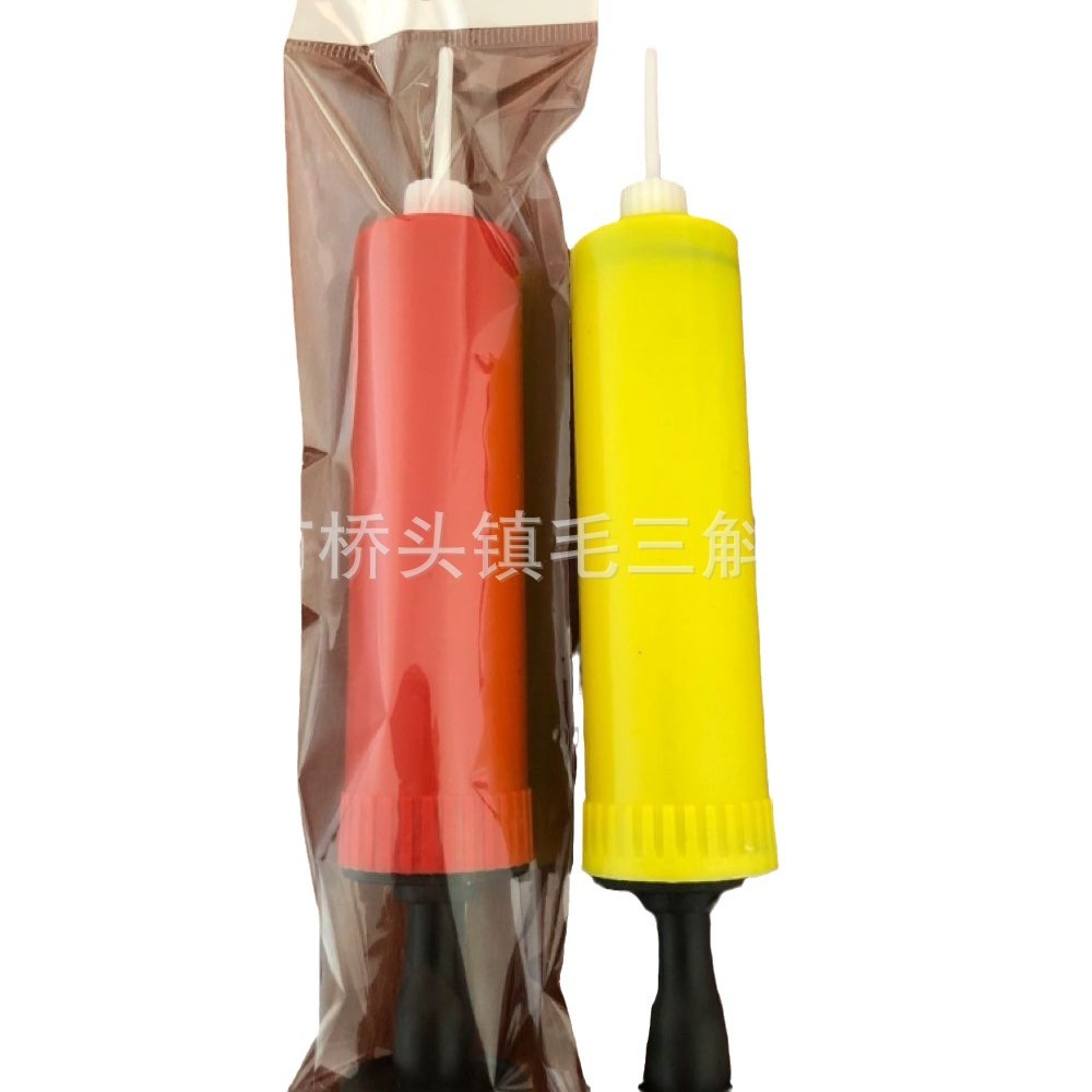 Manufacturers supply high quality ball PVC ball inflatable cylinder with air needle syringe pump mini hand pump