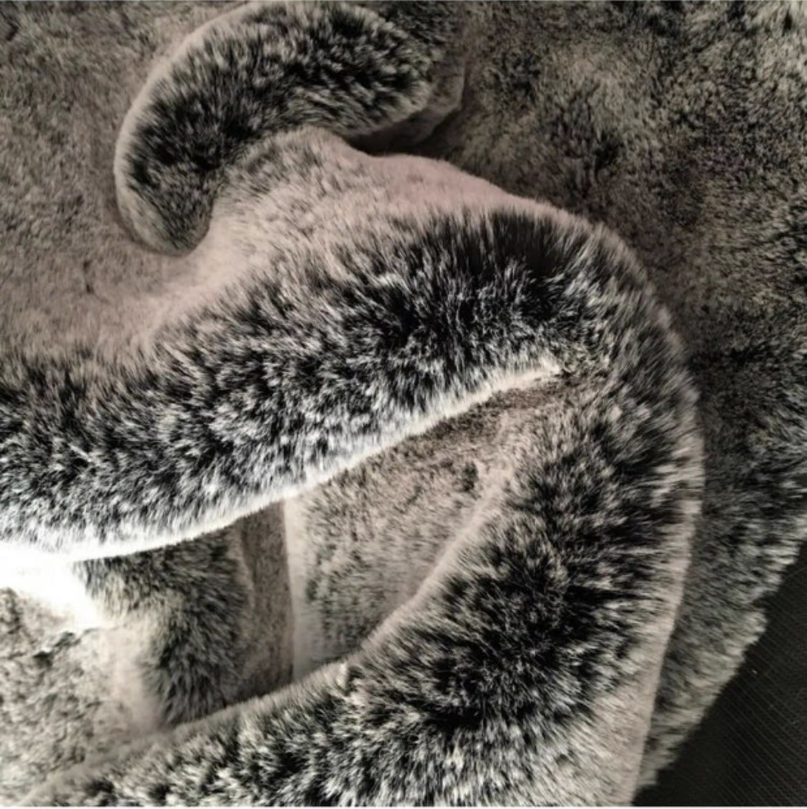 Large and Small Imitation Rabbit Fur Fabric Thickeneded Plush Clothing Scarf Cushion Toy Handmade DIY Accessories White Frosting