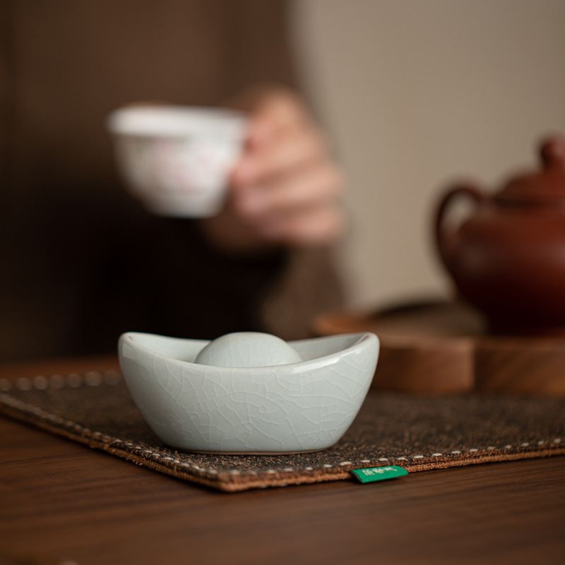 Ru Kiln Gold Ingot Tea Pet Ornament Creative Premium Fragmented Tea Play Tea Table Cover Tea Ceremony Tea Set Accessories