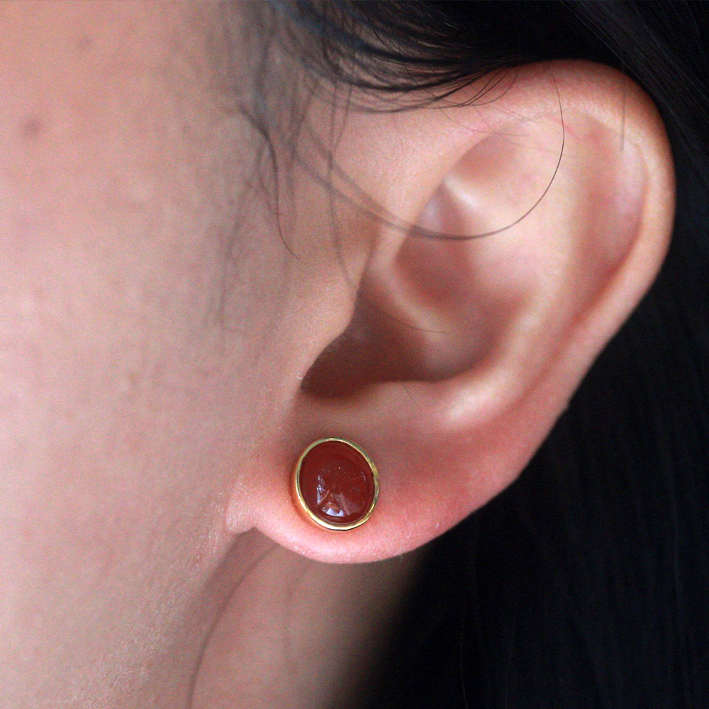 New Elegant Natural Translucent Red Southern Red Earrings S925 Gold-Plated High-End Versatile Sweater Simple Earrings Chinese Style