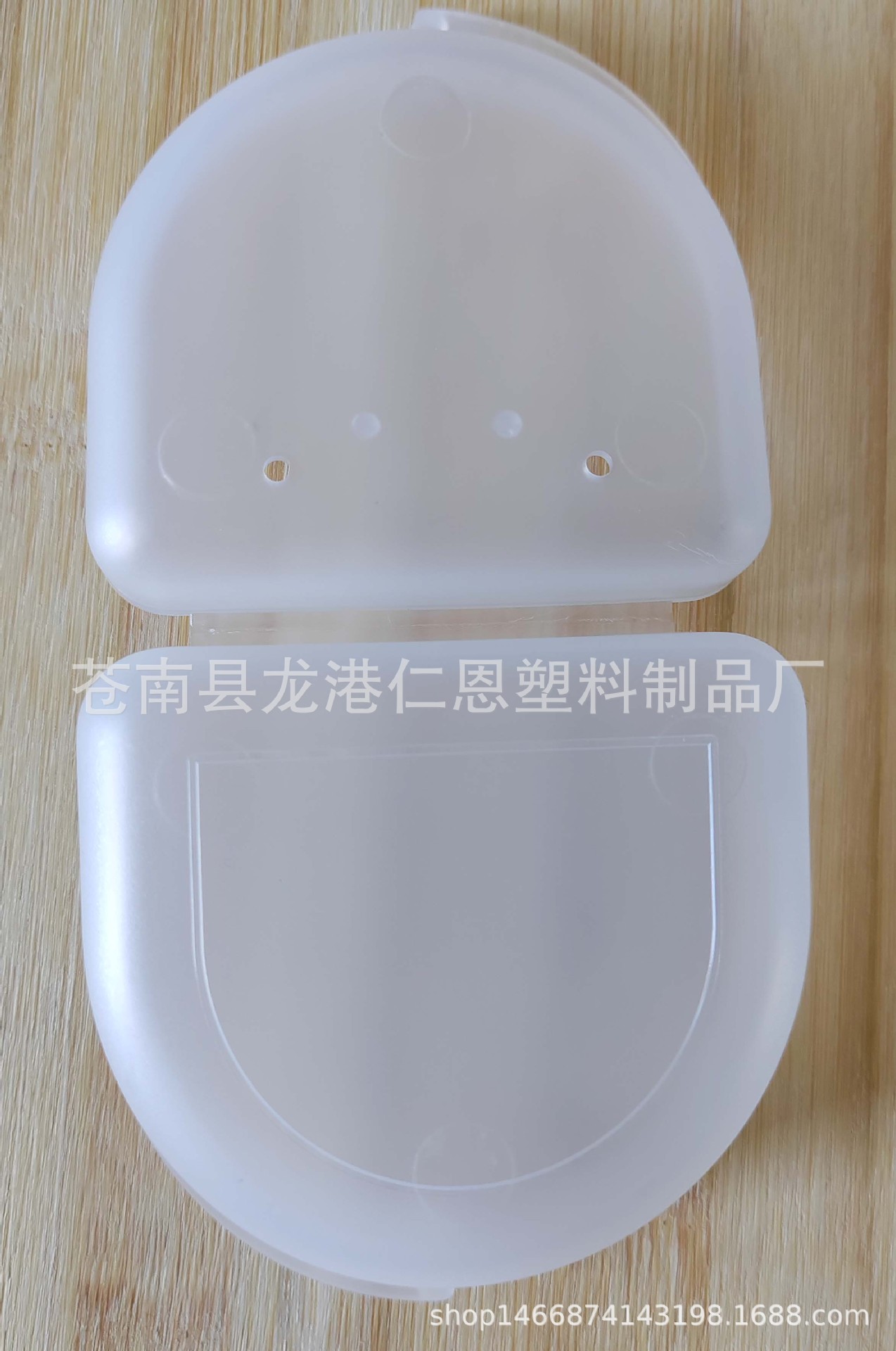 High quality tooth corrector storage box orthodontic retainer storage box orthosis box braces box denture box