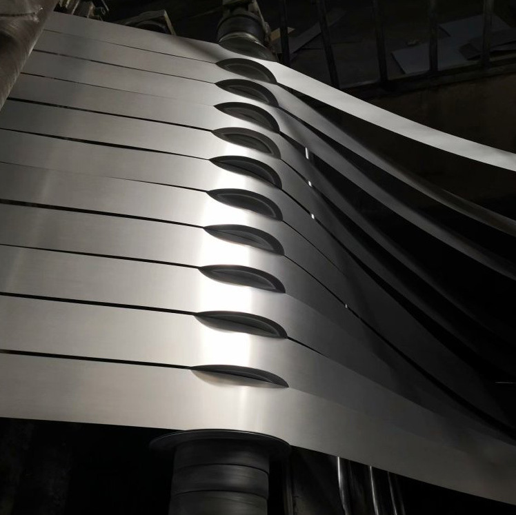 Foshan wholesale rust-proof aluminized magnesium zinc roll SCS51D DC51D + AMZ high zinc layer 275g aluminized magnesium zinc roll