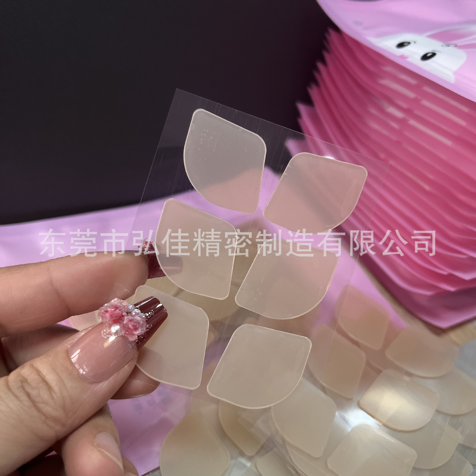 in stock Upgraded Skin Color Small Chip Elf Ear Stickers Soft Silicone Non-foreign-body Sense Invisible Skin-friendly Matte Elf Ear