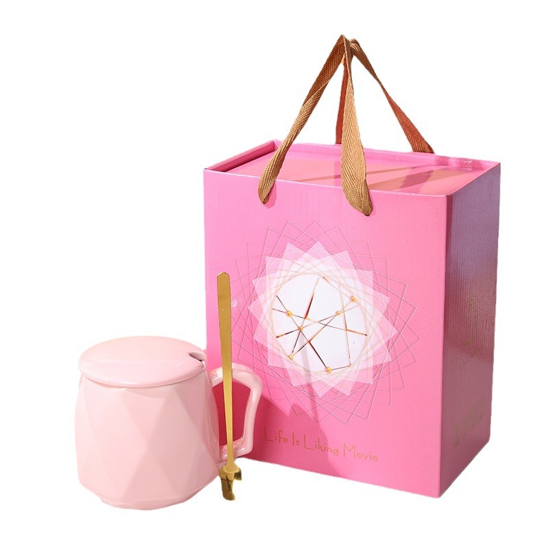 Creative Couple Ceramic Cup Gift Box suit Practical Wedding Bridesmaid Return Gift Cup Birthday Birthday Gift for Men and Women