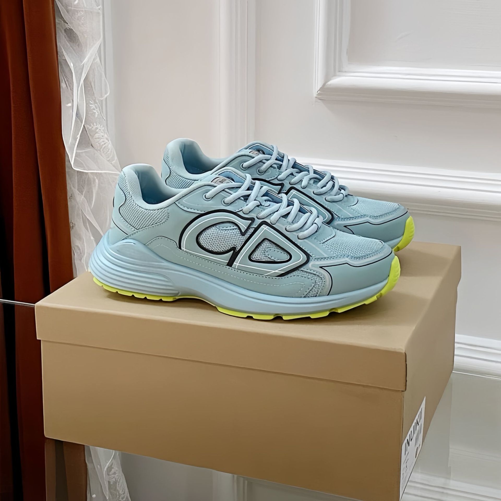 Foreign Trade Cd Large Size B30 Casual Logo Men's and Women's Trendy Breathable Sports Shoes Dad Reflective Shoes