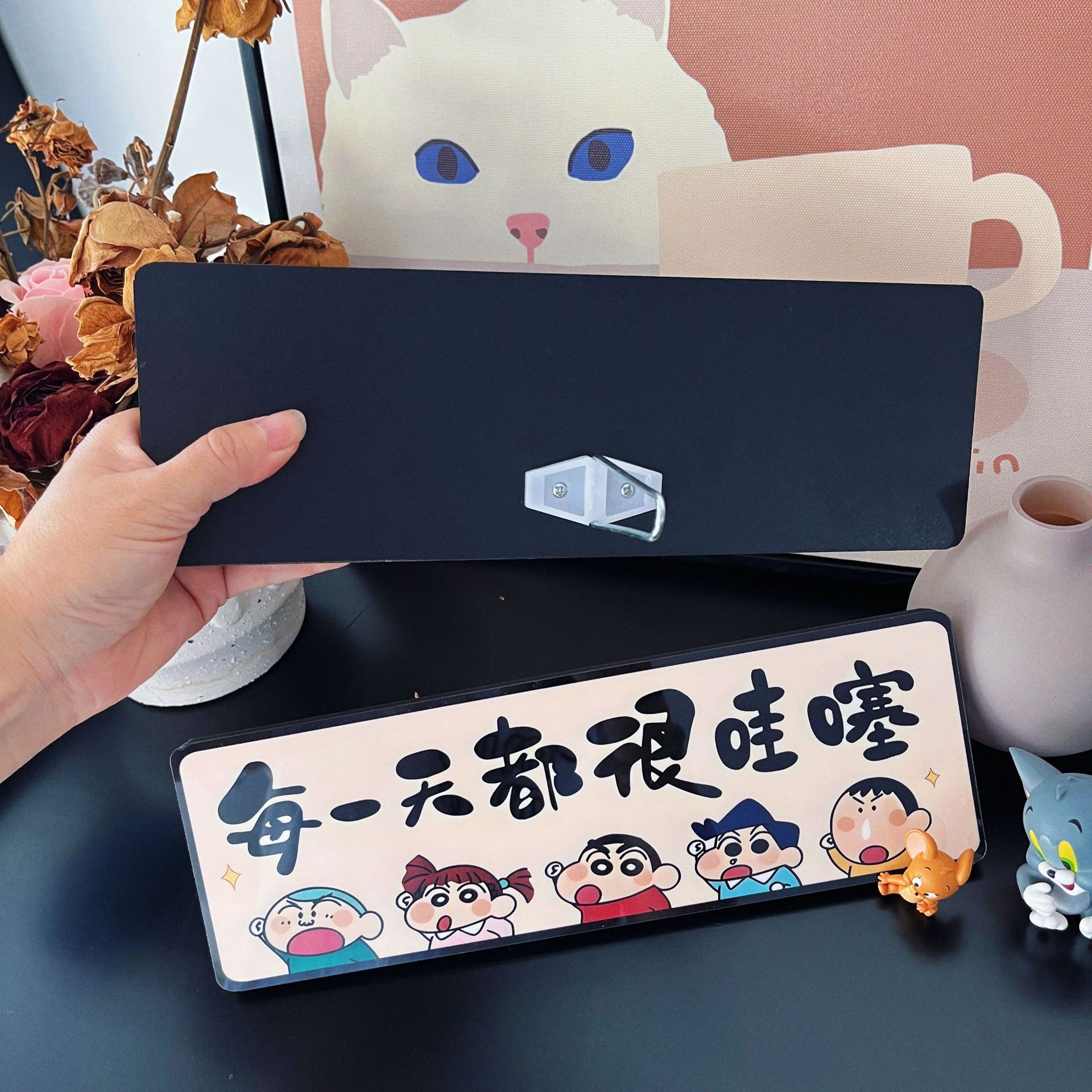 Live Explosions Crayon Small New Home TV Cabinet Decoration Living Room Desktop Decoration Advanced Sense Niche Series Gifts