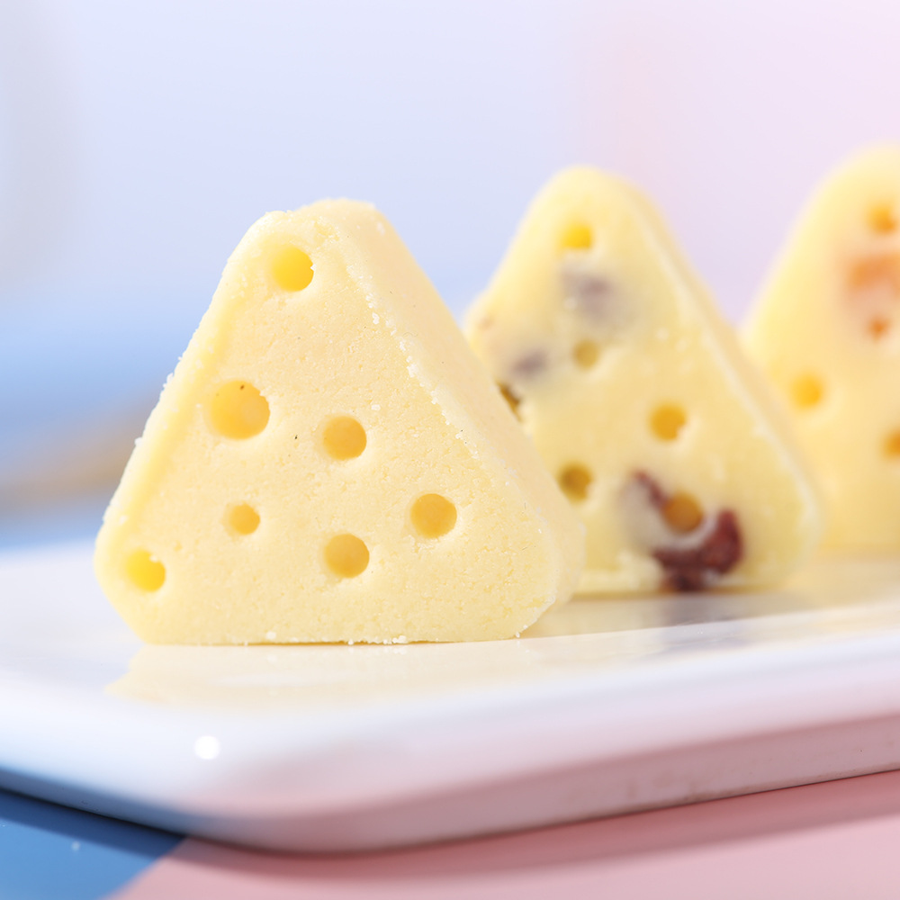 Totem Ranch Fresh Milk Cheese Manufacturer Direct Sales Triangular Cheese Fresh Milk Cheese Children's Cheese Zero