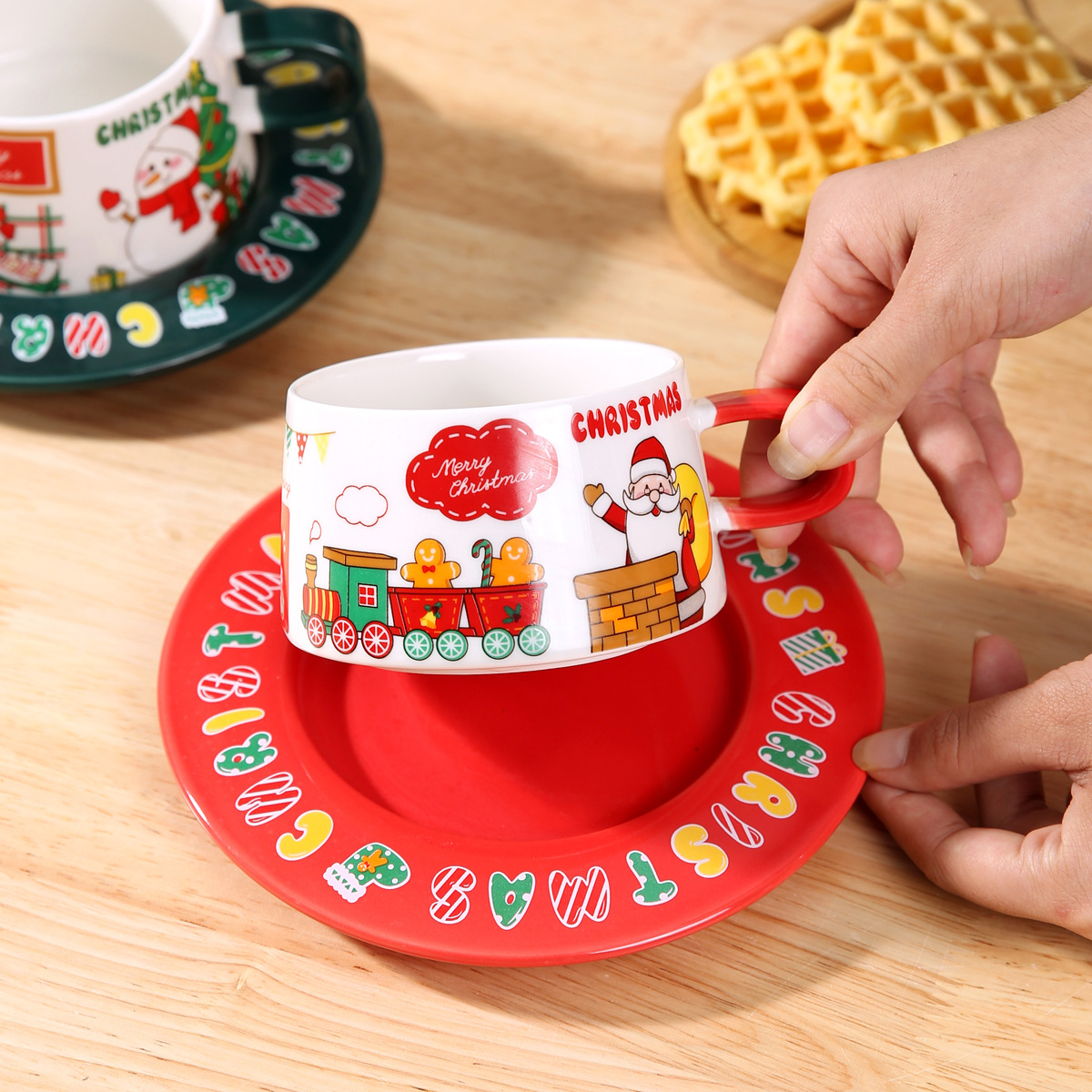 Cross-border Ceramic Christmas Coffee Cup and Saucer Gift Box suit Restaurant Home Mug Tea Cup Afternoon Tea Cup and Saucer