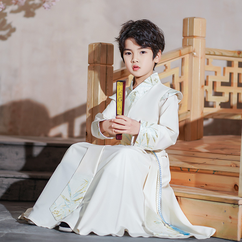 2025 New Spring and Summer Original Children's Han Dynasty Boys' Ancient Costumes Ancient Style Handsome Man Customer Service Tang Suit Performance Costumes Wholesale