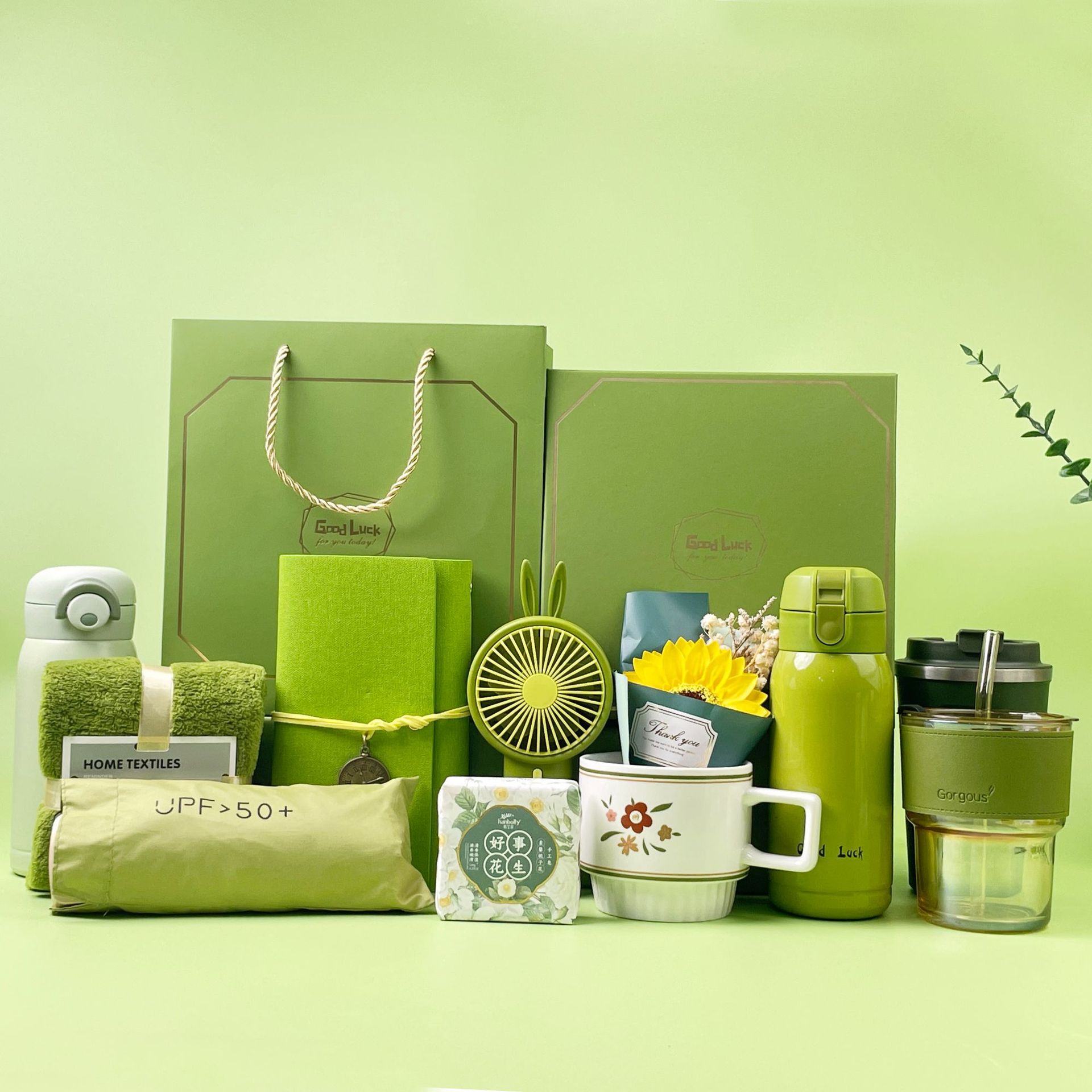 Gift Gift Gift for female staff birthday gift company annual meeting group building business practical gift box activity