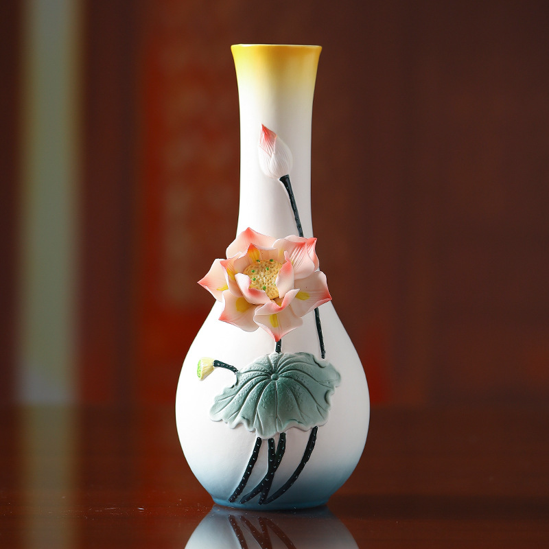 Fanqu Ceramic Lotus Vase Handmade Ornaments Home Living Room Vase for Buddha New Chinese Style Decoration Lotus Vase