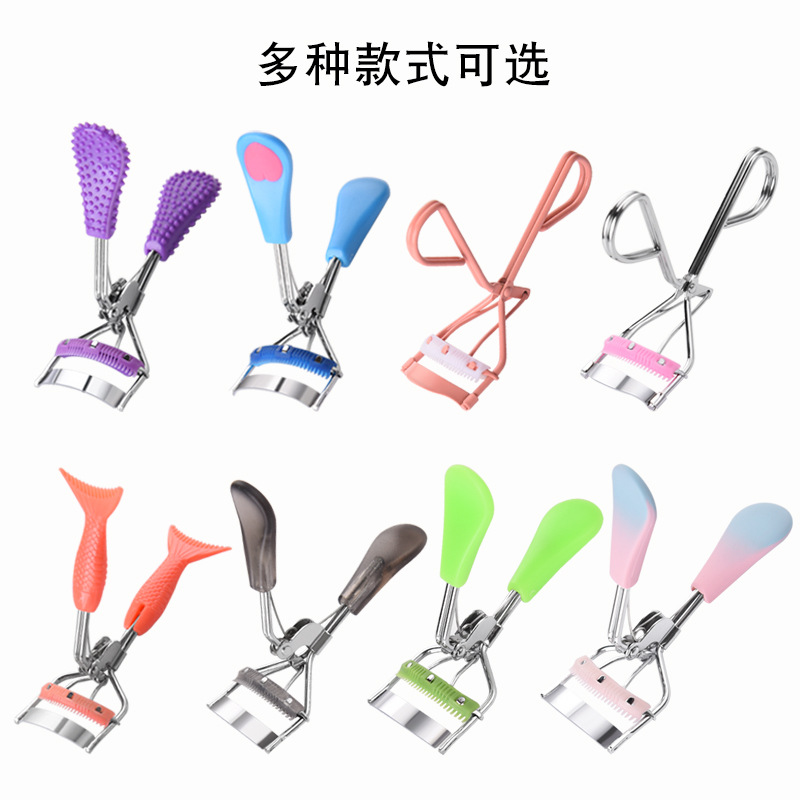 Pink Eyelash Curler with Comb, Small Curling Segmented Eyelash Auxiliary Tool, Overall Convenient Device, Portable