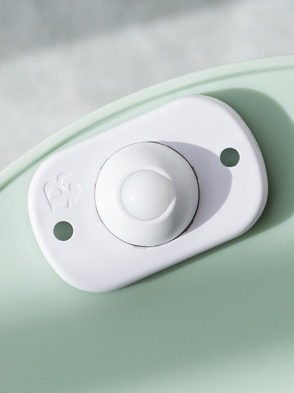 Cross-border Adhesive Type 360 ° Rotating Universal Wheel Household Non-perforated Single Bead Storage Box Furniture Pulley Roller