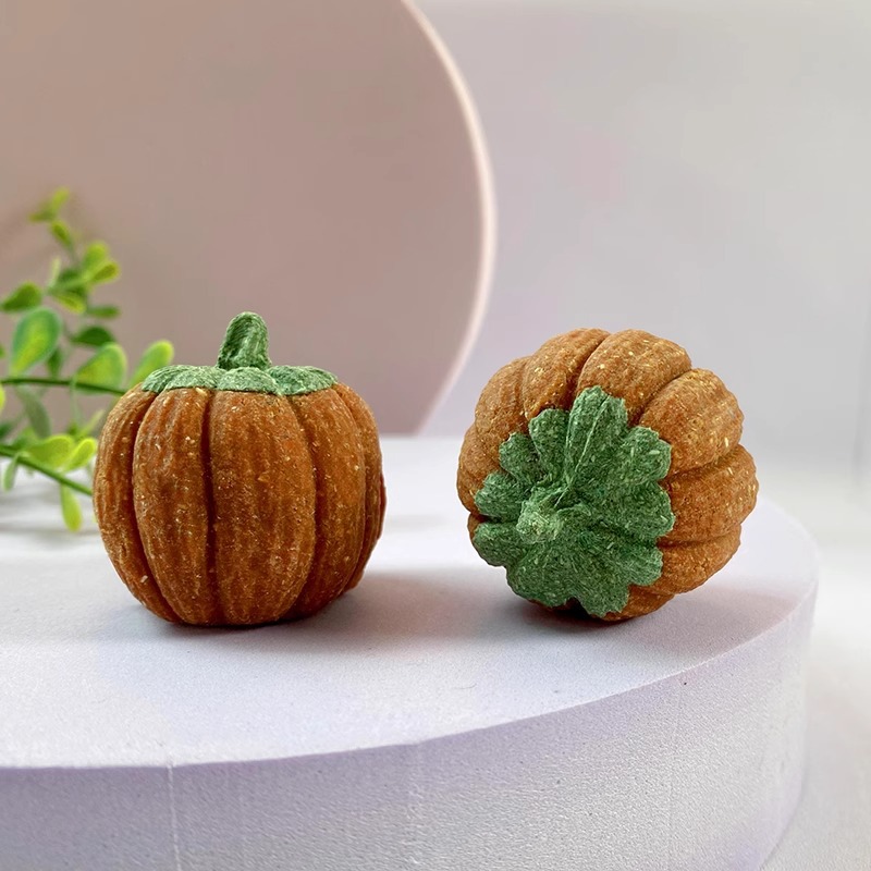 Totoro Molars, Hamster Snacks, Mini Pumpkin Hamster Landscaping Grass Cake Toys, Golden Bears, Rabbits, Handmade Snacks