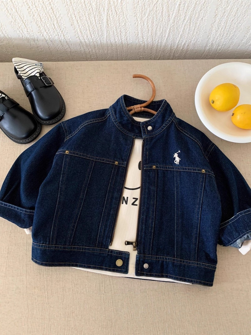 Детская куртка 2025, новая осенняя одежда для детей, джинсовая куртка с вышивкой и патчами, свободный стиль