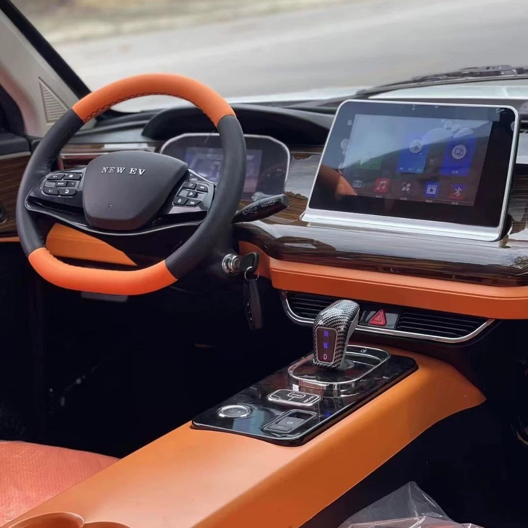 New Electric Vehicle, Four-Wheel Scooter, Classy Low-Speed Electric Sedan, Oil-Electric Dual-Purpose New Energy Vehicle, New Shape