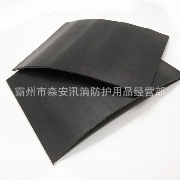 Anti-seepage geomembrane waterproof anti-aging black anti-seepage geomembrane water conservancy environmental protection aquaculture anti-seepage membrane