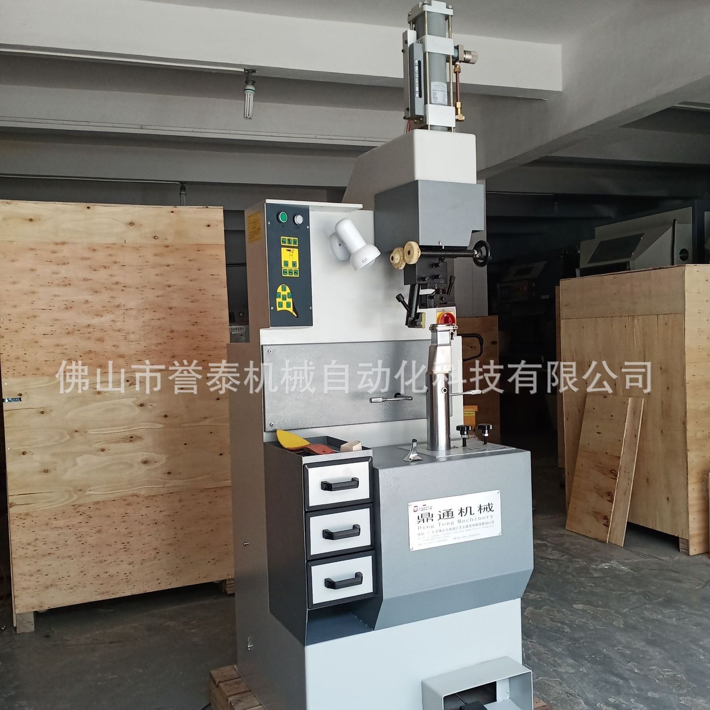 Direct Selling Women's Shoes Pneumatic Nailing Machine Semi-Automatic Four-Claw Nailing Machine Shoe Machinery Equipment Nailing Machine