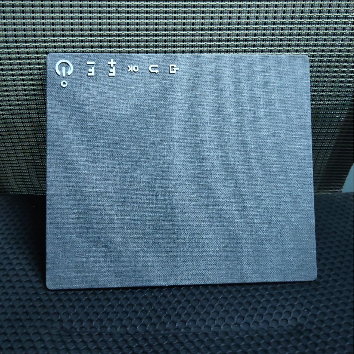 Обработка Чехла Проектора Обработка Силиконового Логотипа Обработка Обертывания Завода