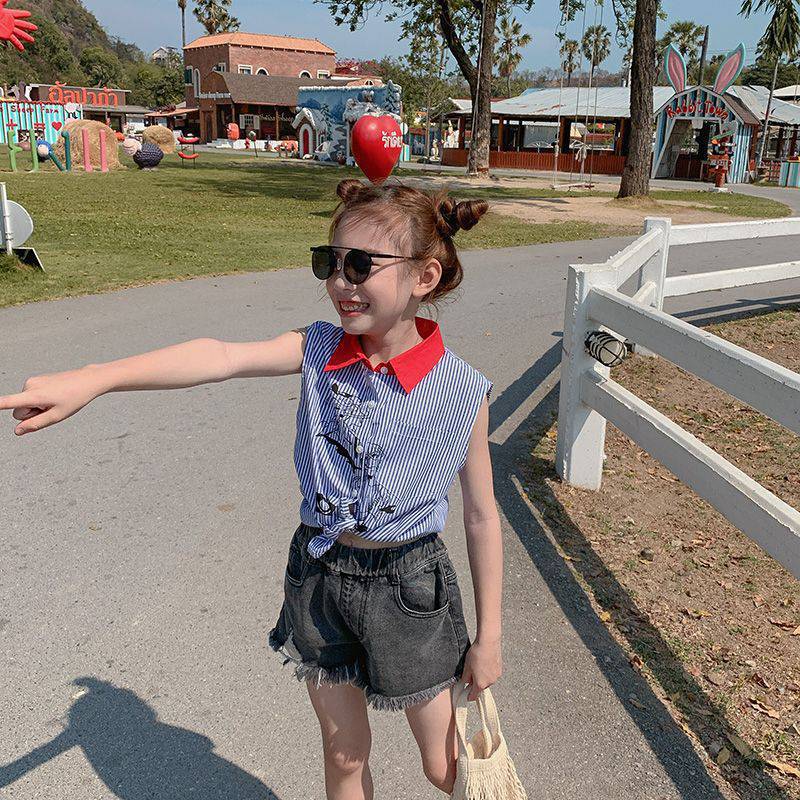 Girls' Denim Shorts Summer Ripped 2023 New Korean Style Versatile Loose Casual Pants for Older Children