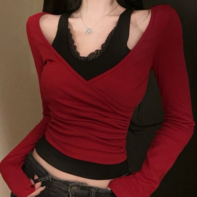 [Lightning Warehouse Hot Style] Fake Two-Piece Sexy Pure Desire Sexy Lace T-Shirt for Women with Fashionable Halter V Neck Top