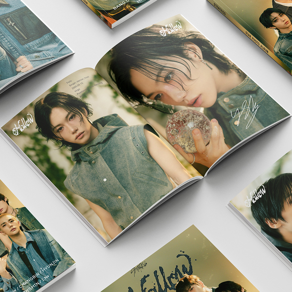 Spot 80P Star Album Straykids New Hollow Peripheral High-Definition Star Photo Album Contains Gifts
