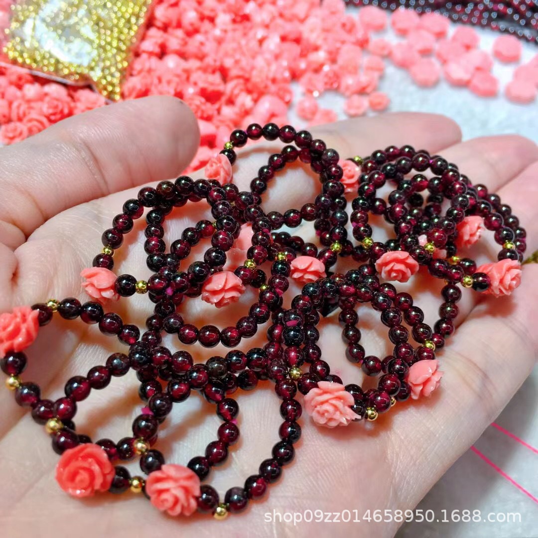 Fu Shengyuan jewelry original girl red garnet with rose ring 2023 new smart temperament fashion