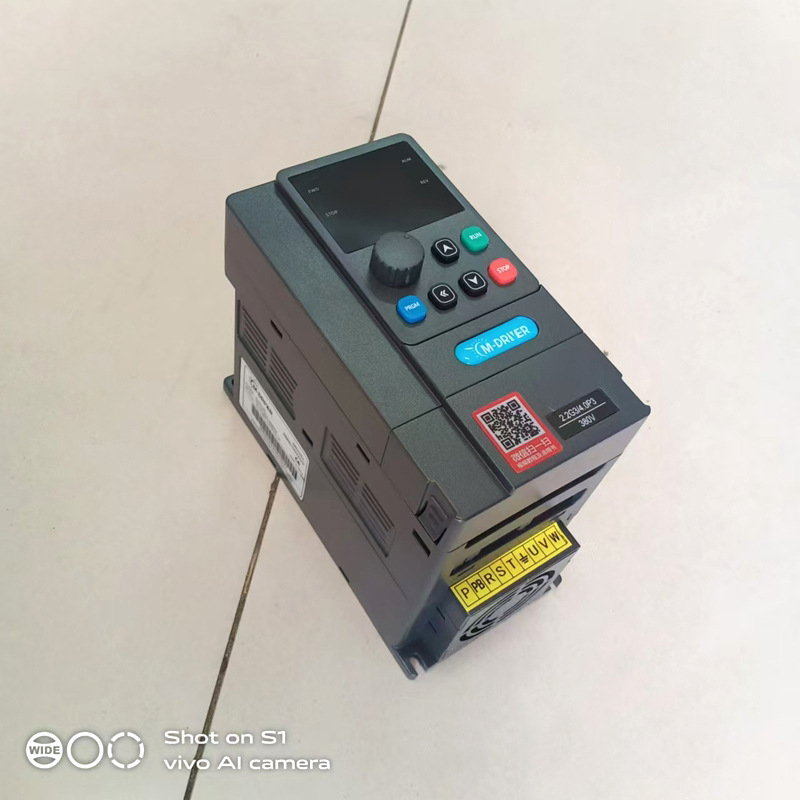 Heavy-Duty Vector Frequency Converter 2.2Kw 380V Fan Water Pump Mixer Motor Speed Control Factory Direct Sale