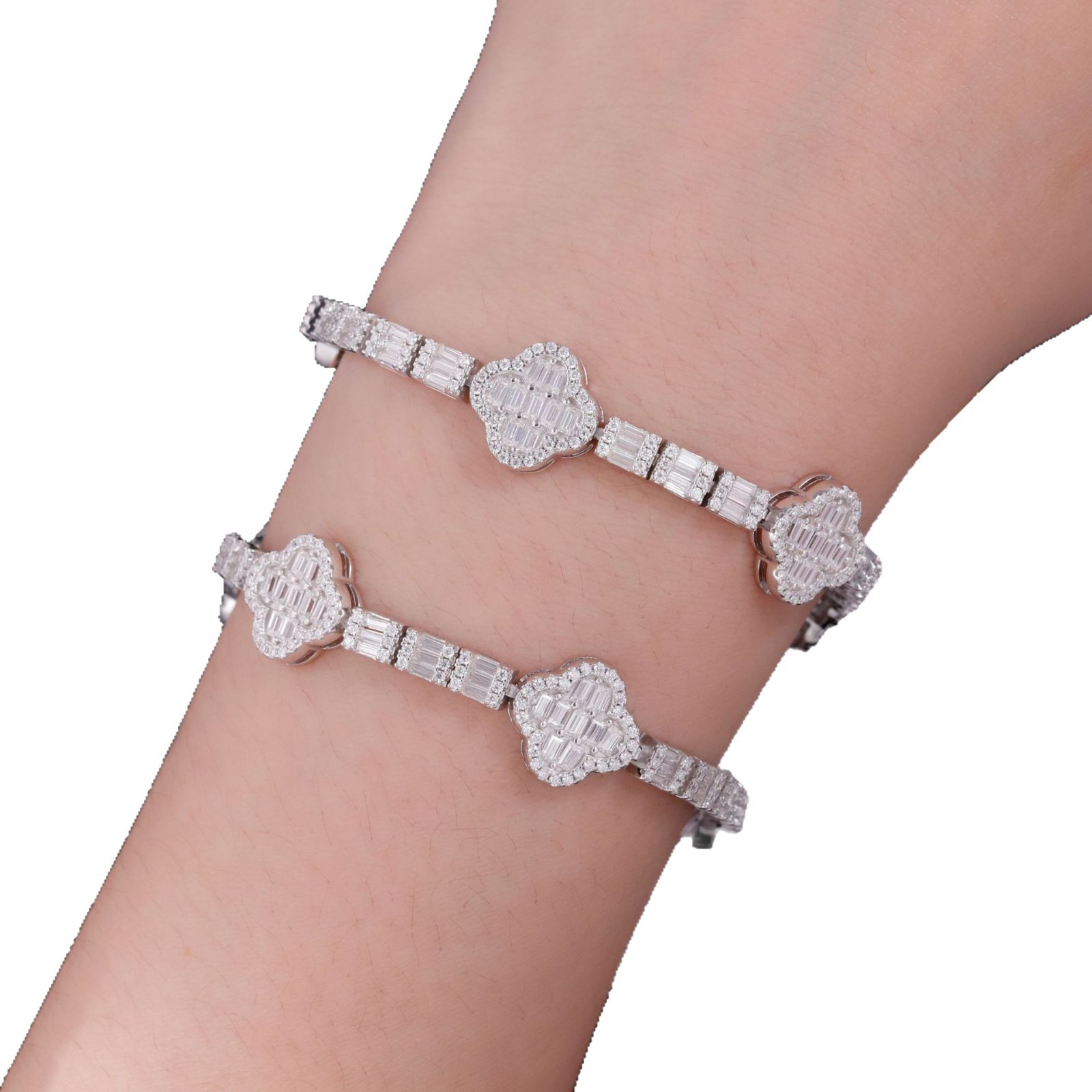 Light Luxury S925 Silver Ladder Square Mosan Diamond Four-leaf Clover Bracelet Fashion New Niche High-end Women's Bracelet