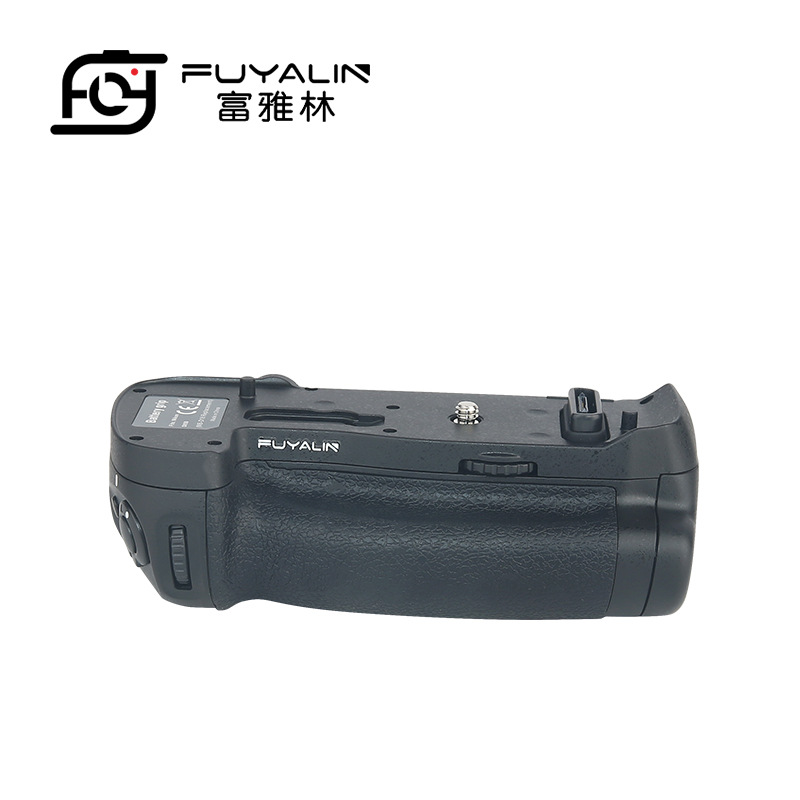 SLR handle MB-D18 suitable for Nikon D850 SLR camera can be increased to 9/sec continuous shooting handle