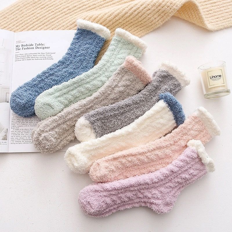 Coral Fleece Socks Women's Postpartum Sleep Autumn and Winter Mid-tube Home fleece-lined Thickened Moon Socks Plush Floor Socks