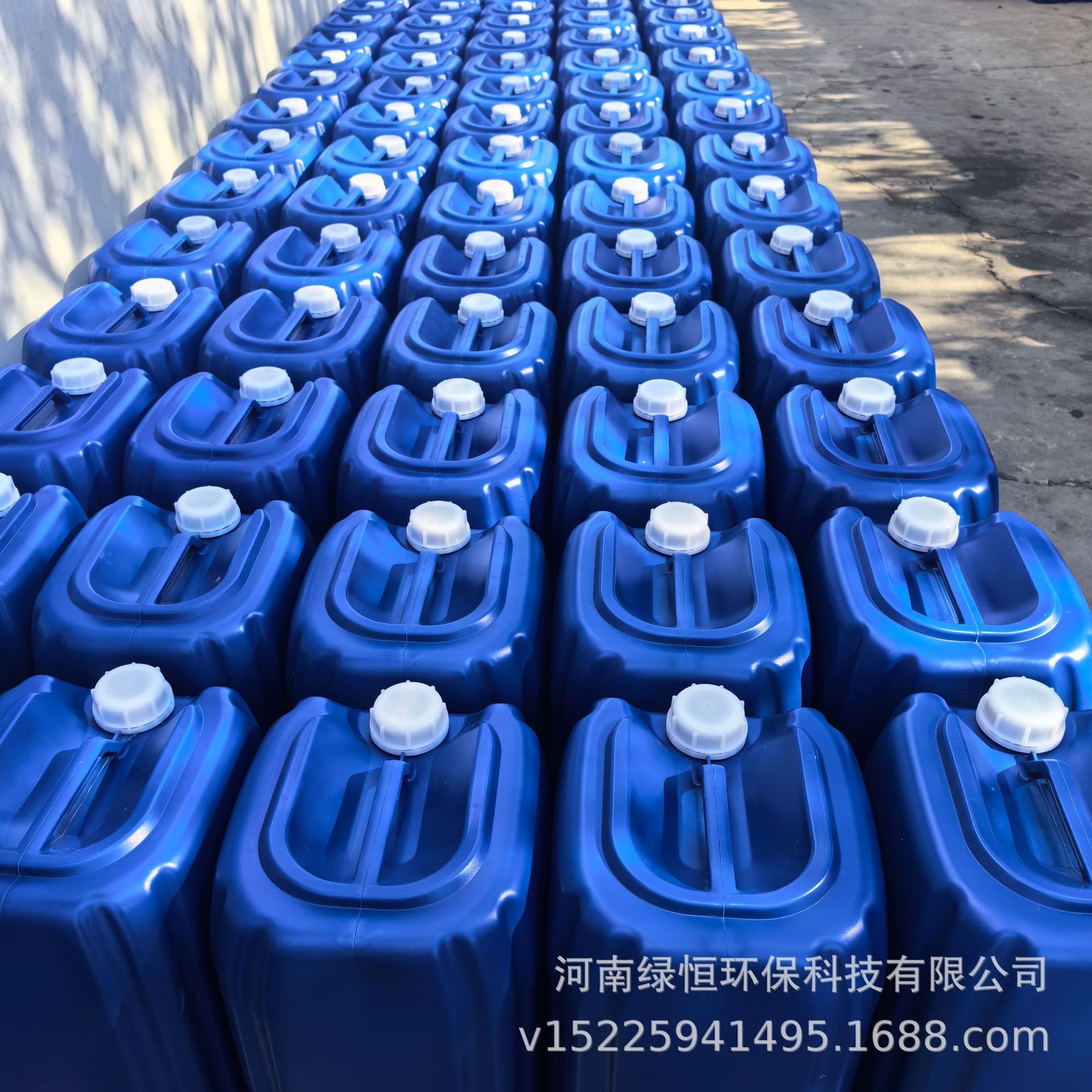 Ammonia nitrogen degradation new composite carbon source high COD culture liquid denitrification rate fast composite liquid carbon source
