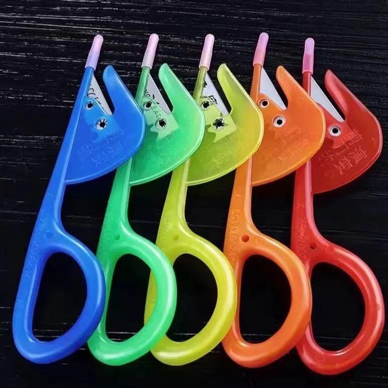 Intestinal opening device open duck string intestinal knife intestinal knife open chicken intestine duck intestine knife professional broken chicken intestine artifact cut broken chicken duck goose intestine