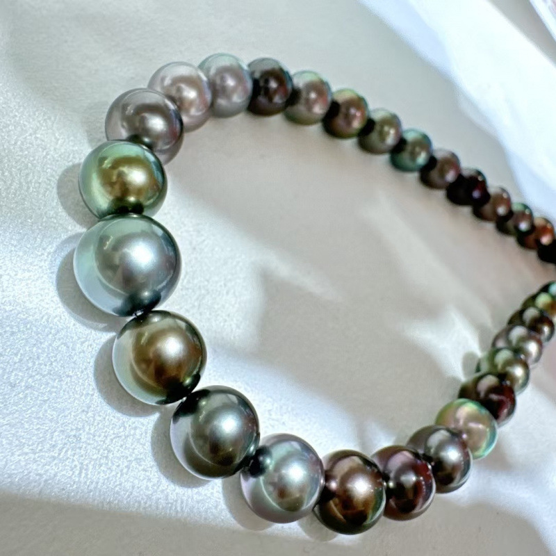 Tahitian Black Butterfly Queen Colorful Black 9.0-12.0mm Perfectly Round Strong Light Extremely Fine Flaws Oily