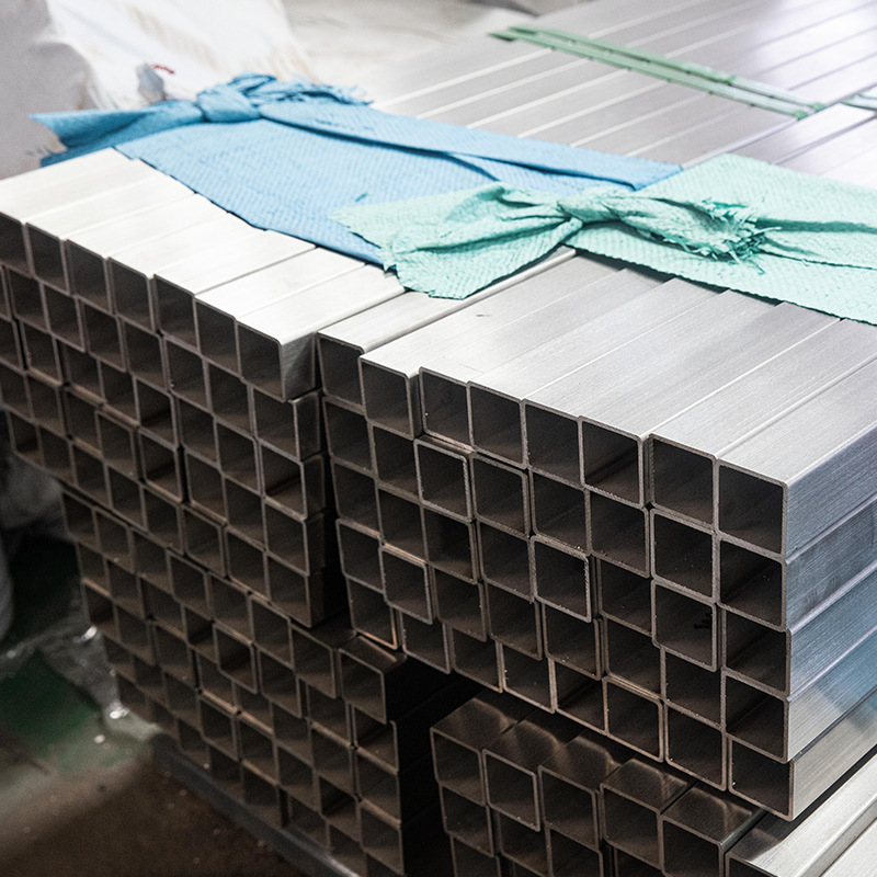 Stainless steel square tube decorative tube 201/304/316L manufacturers spot supply brushed rectangular tube