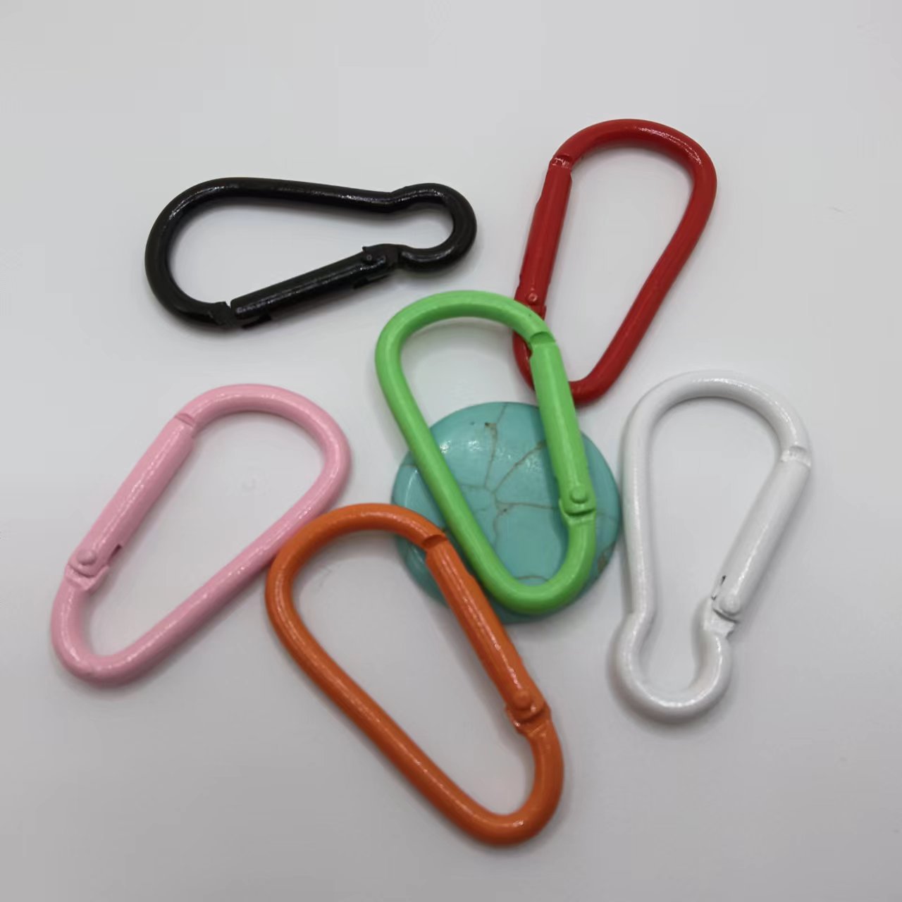 Color paint mountaineering buckle 3.6mmD shape mountaineering buckle zinc alloy quick-hang buckle luggage external travel accessories