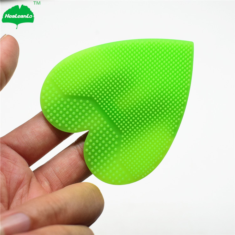 Силиконовая щетка для умывания в форме сердца, силиконовая щетка для лица, щетка для купания домашних животных, уход за кожей, прямая поставка от производителя